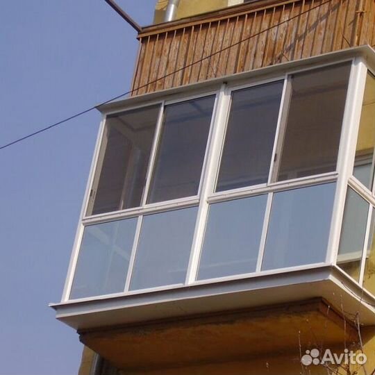 Остекление балконов и лоджий под ключ M3956