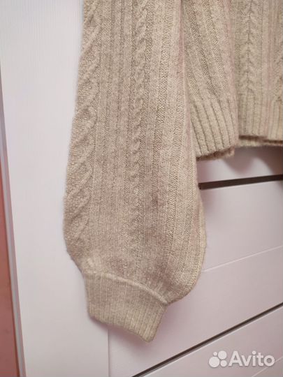 Свитер H&M новый 44-46