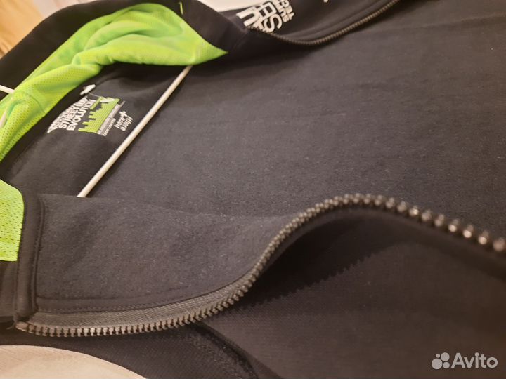 Жилетка новая C&A Германия р.176