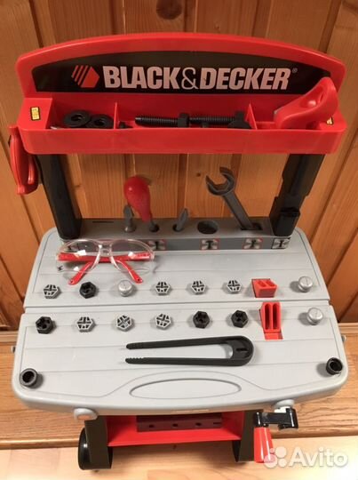 Детский верстак black decker