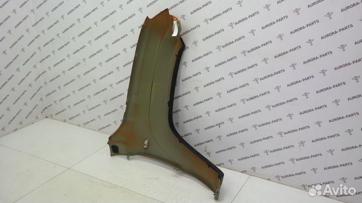 Крыло Amarok 2010