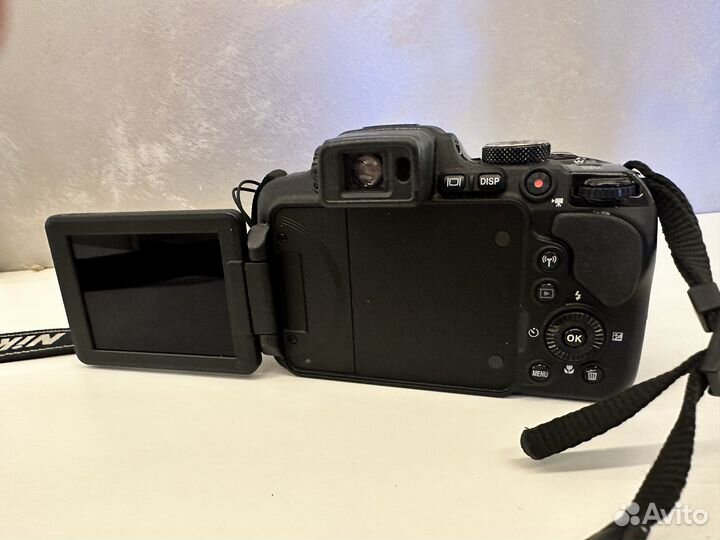 Профессиональный фотоаппарат Nikon