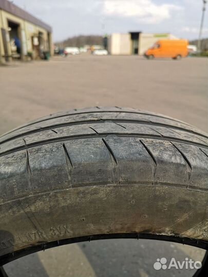 Continental ExtremeContact DW 225/45 R17