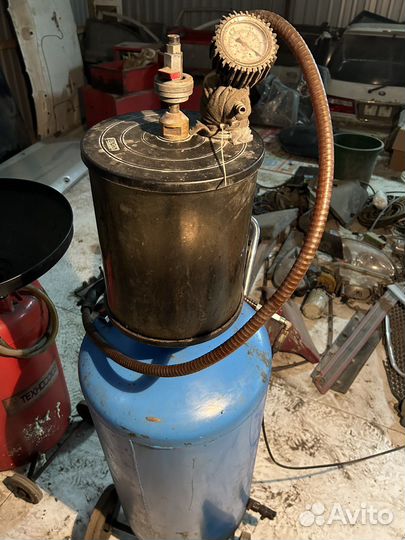 Бочки для автосервиса и оборудование