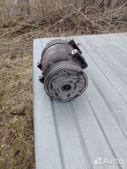 Компрессор кондиционера Шевроле Лачетти