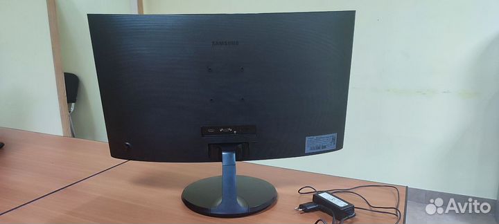 Монитор Samsung сf390 C27F390fhixru 27