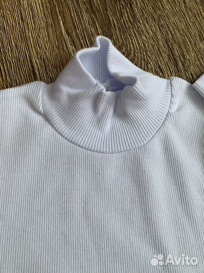 Водолазки 2 шт