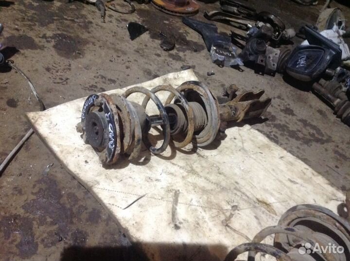 Стойка передняя BYD F3 бад ф3