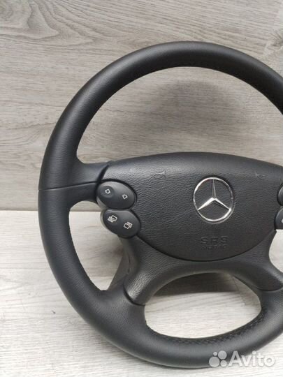 Руль в сборе Mercedes Clk W209 M272 2006