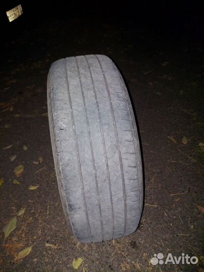 Yokohama BluEarth E51 225/60 R18 H