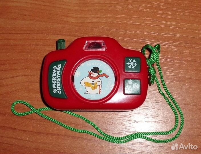 Фотоаппарат, калейдоскоп 2 шт, мяч, бумеранг