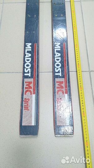 Пластиковые лыжи