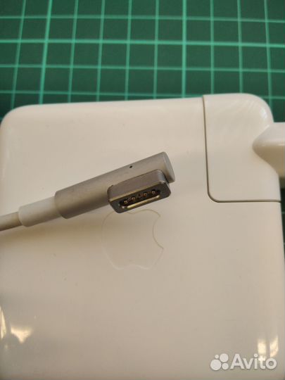 Зарядное устройство Apple MagSafe 60W A1344