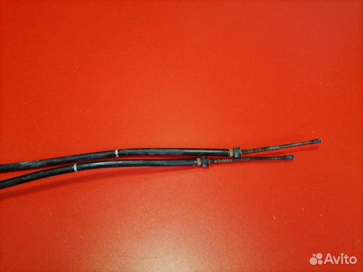 Трос стояночного тормоза Volkswagen Polo 612 cfna