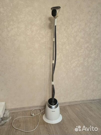 Отпариватель Polaris для одежды вертикальный