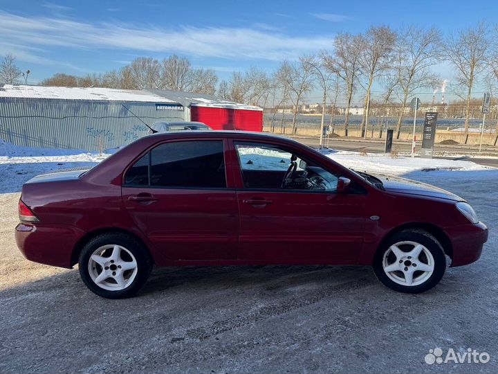 Mitsubishi Lancer 1.6 МТ, 2006, 333 000 км