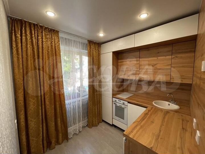 2-к. квартира, 47 м², 2/5 эт.