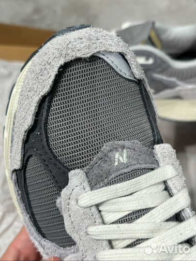 Кроссовки New Balance 2002 оригинал