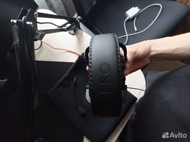 Игровые наушники с микрофоном Logitech G Pro X