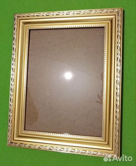 Рамки для фото и картин