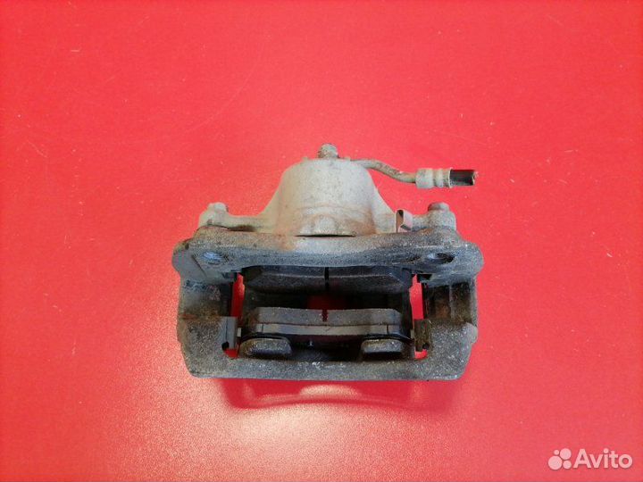 Суппорт передний правый Hyundai Solaris RB G4FC