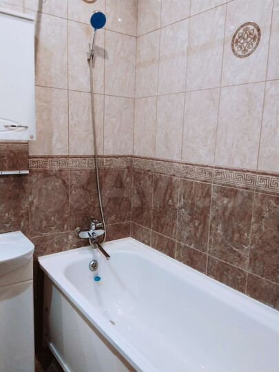 1-к. квартира, 42 м², 8/10 эт.