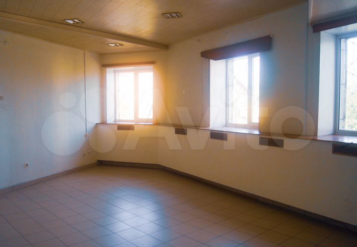 Помещение свободного назначения, 234.3 м²