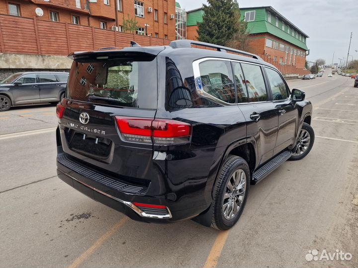 Toyota Land Cruiser 3.5 AT, 2023, 1 км