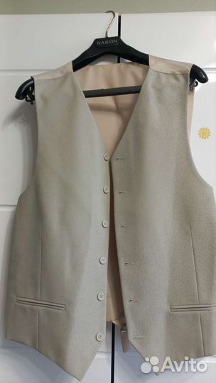Жилетка мужская новая