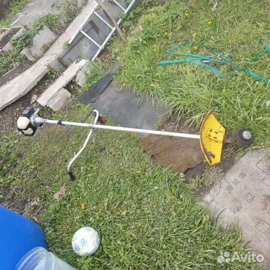 Триммер бензиновый на запчасти