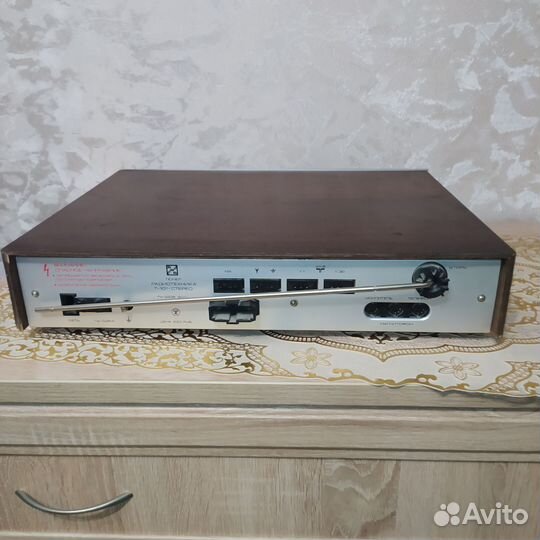 Тюнер Радиотехника Т-101