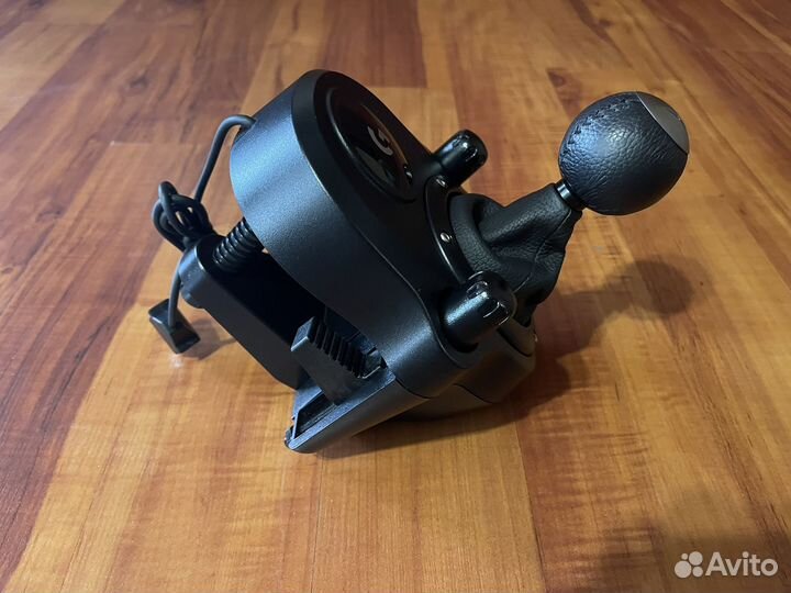 Коробка передач Logitech Driving Force Shifter