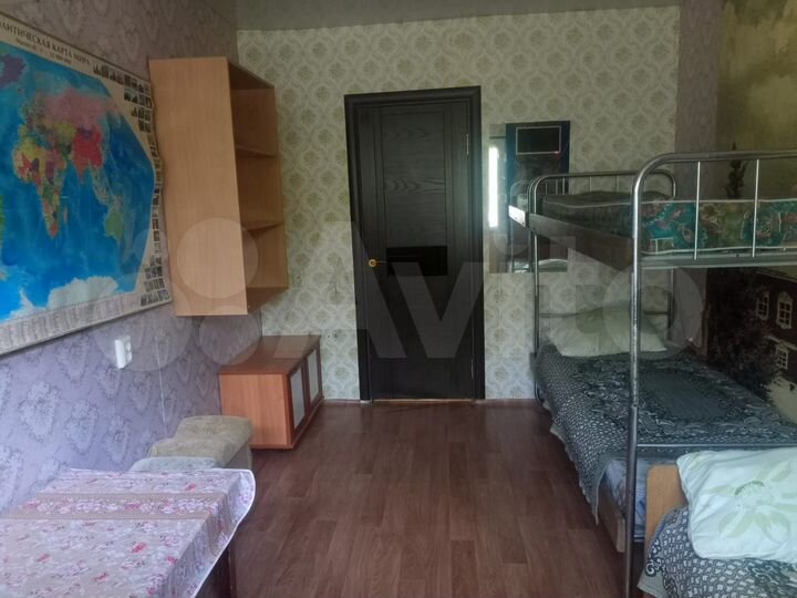 Комната 18 м² в 1-к., 2/2 эт.