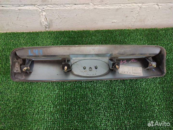 Накладка крышки багажника Hyundai Getz TB 2006