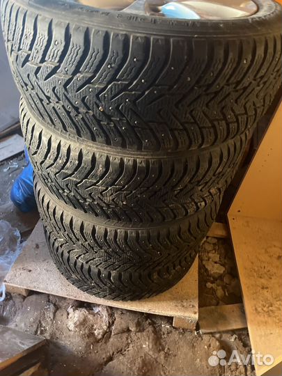 Nokian Tyres Hakkapeliitta 8 235/55 R18