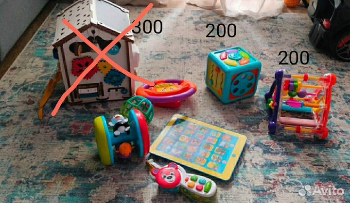 Развивающие игрушки/ бизиборд/бизидом