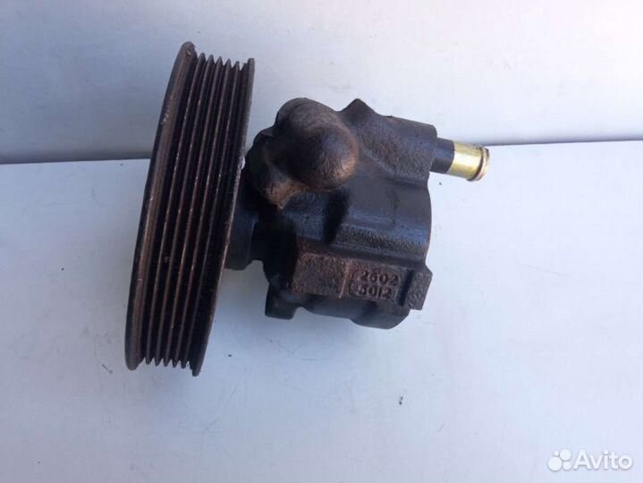 Насос гур Opel Corsa B 90473169,90409232