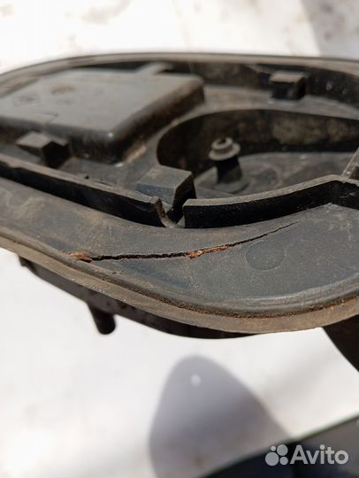 Лючок бензобака Renault Megane 2