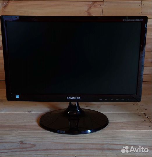 Монитор Samsung S19B350N, 1366x768, TN