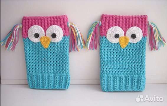 Вязаный крючком комплект «Совы». Шапочка и гетры