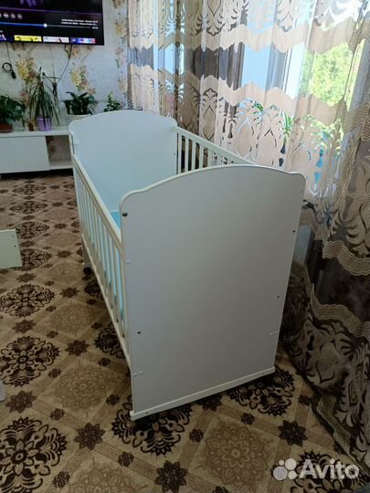 Кроватка