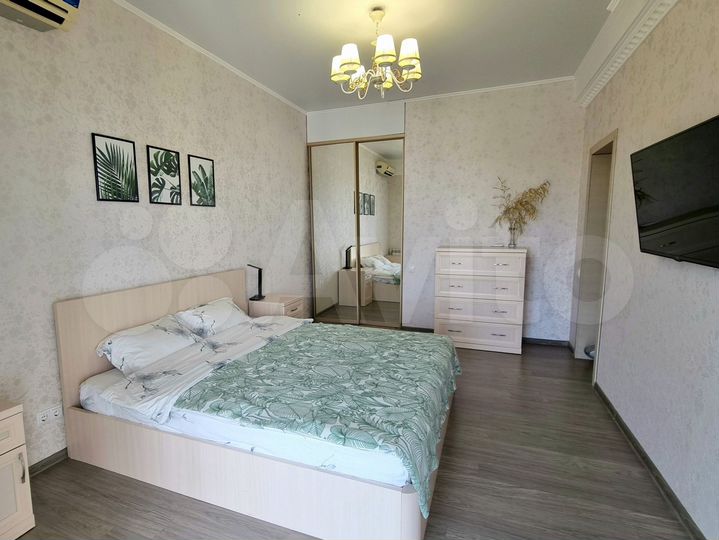 2-к. квартира, 54 м², 15/18 эт.