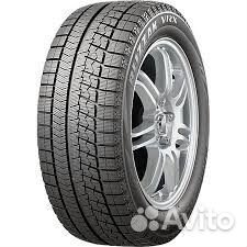 Bridgestone Blizzak VRX 225/40 R18