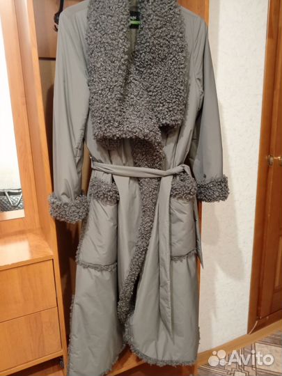 Пальто каракуль и пуховик