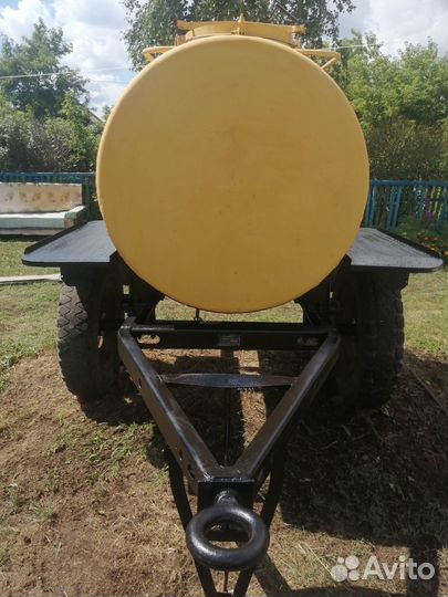 Прицеп бочка-термос для кваса и молока новая