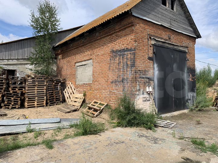 Склад, 695 м²