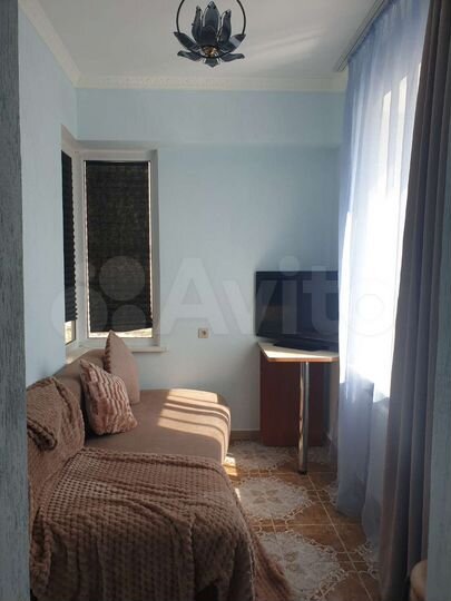 2-к. квартира, 42 м², 1/5 эт.