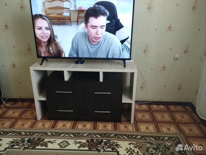 Комод из массива дуба