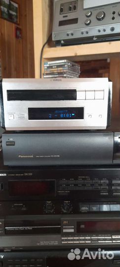 Yamaha CDX-E400 CD-проигрыватель