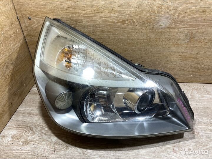 Комплект ксеноновых фар Renault Espace 4 дорест